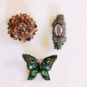 Exquisite Bundle of Vintage Broaches